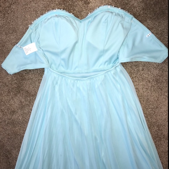 Prom Dress - Picture 5 of 7